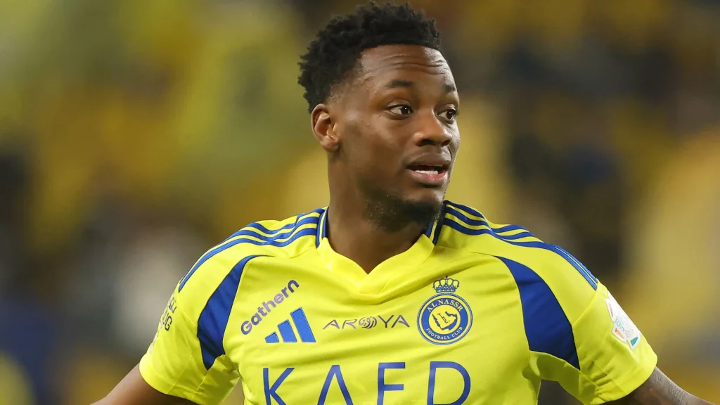 Al Nassr: Ronaldo Absent, Duran Misfires Goalless Draw at Esteghlal