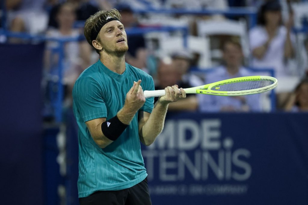 De Minaur Clinches Gruelling DC Open Title