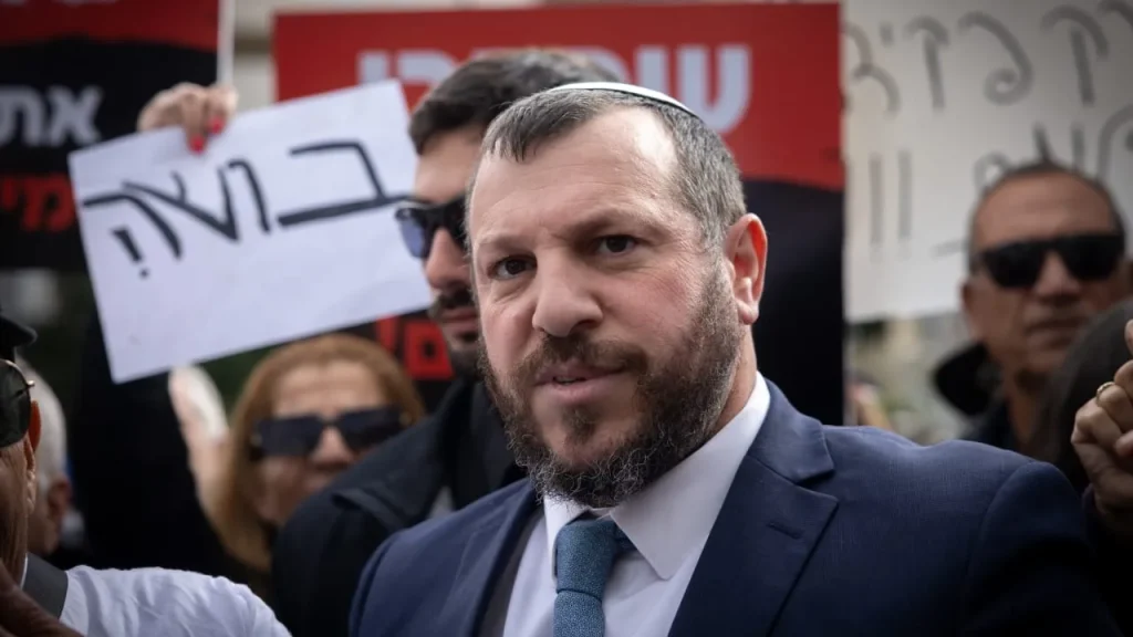 Israeli Minister Admits Cooperation with Iranian Opposition