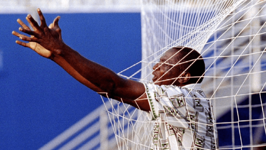 Amuneke Osimhen Has a Long Journey to Match Yekini's Legacy