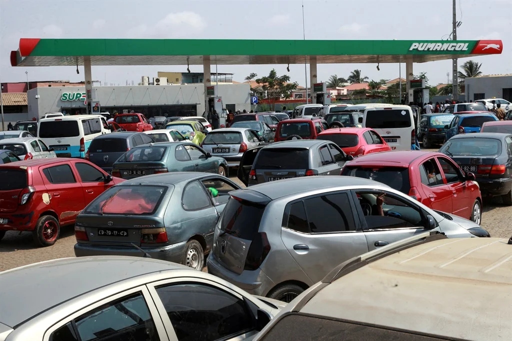 Angola Hikes Diesel Prices Again to Boost Government Finance