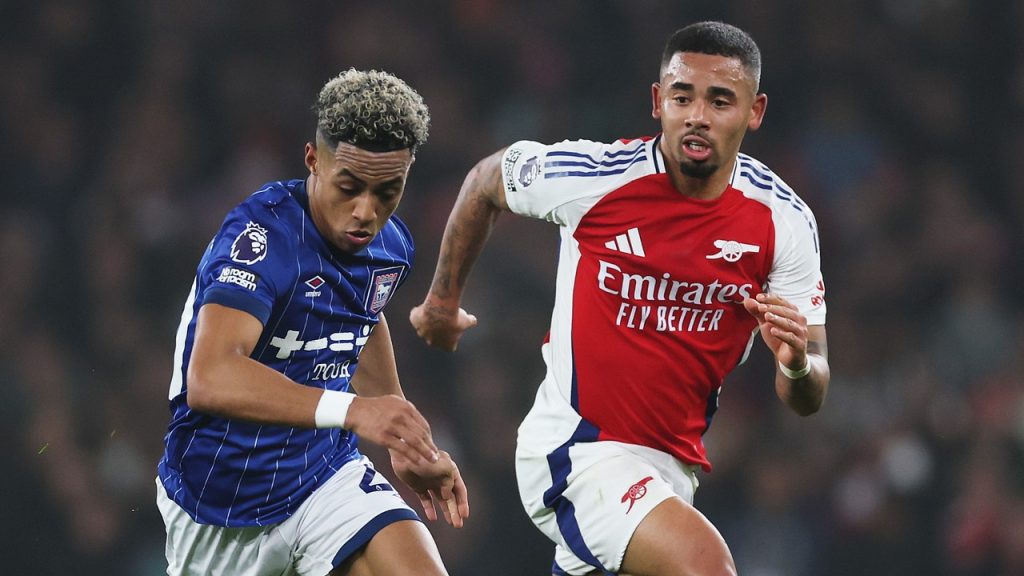 Arsenal Beat Ipswich Without Saka to Climb to Second in Premier League