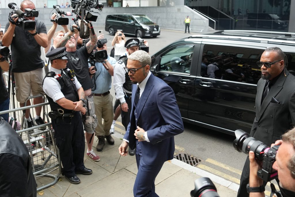 Singer Chris Brown Pleads Not Guilty in UK Assault Case