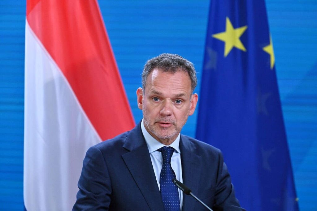 Netherlands Bars Two Hardline Israeli Ministers