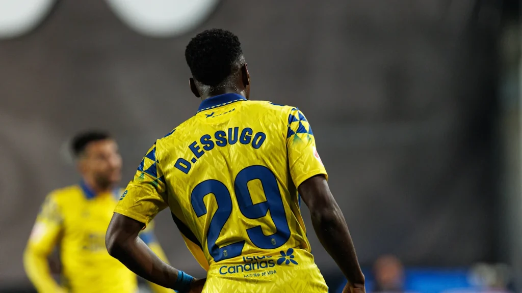 Chelsea Sign Portuguese Midfielder Dario Essugo Ahead of Club World Cup