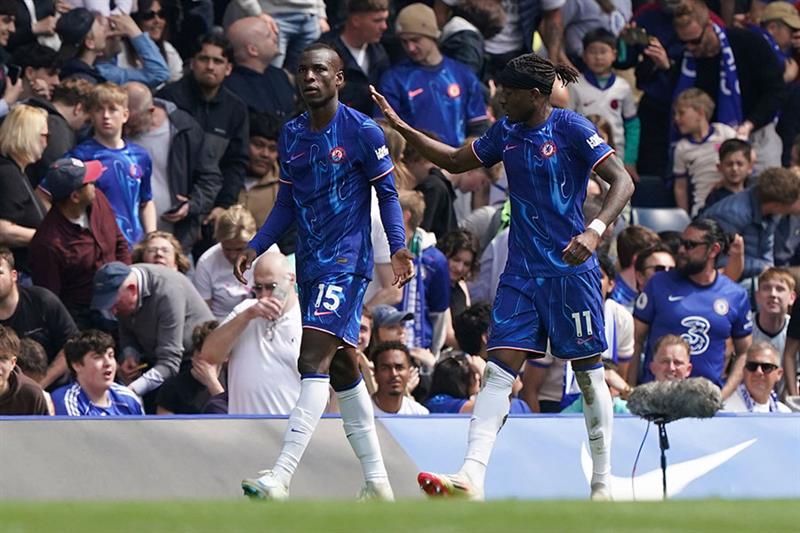 Chelsea Strengthen Champions League Hopes with Nervy Win Over Everton