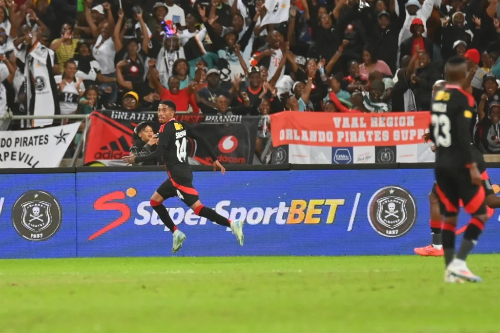 Controversial Goal Helps Orlando Pirates Clinch Third Straight South African 8 Cup