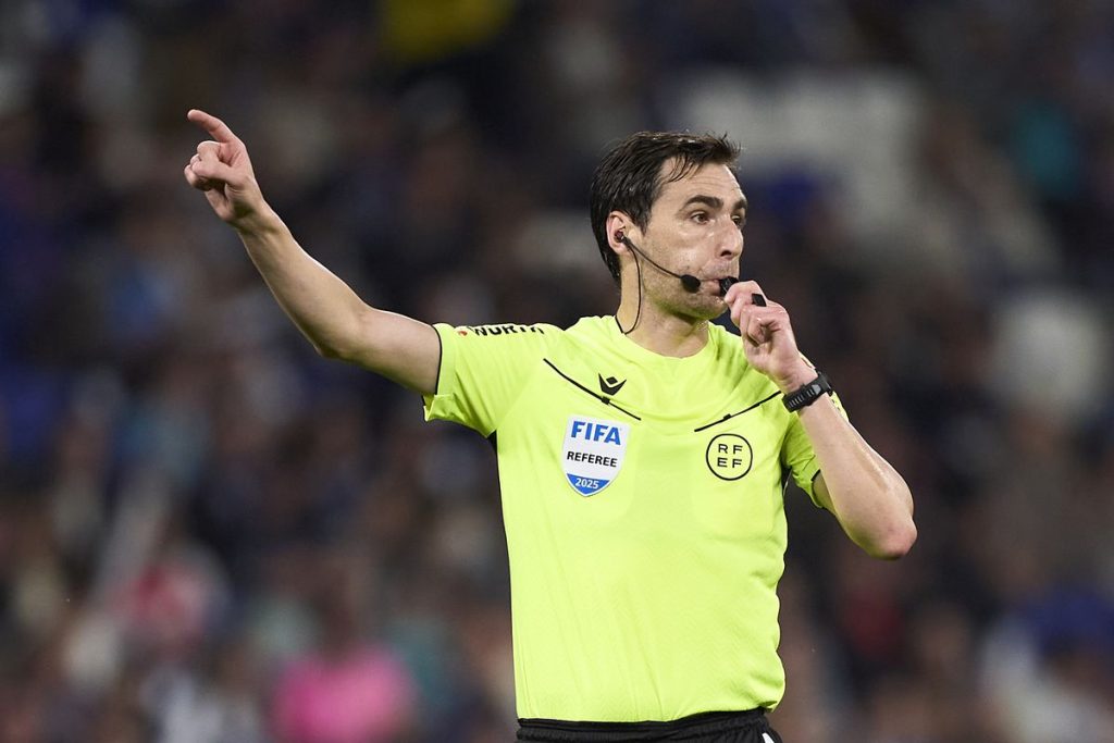 Copa del Rey Final Referee Breaks Down Over Pressure from Real Madrid TV