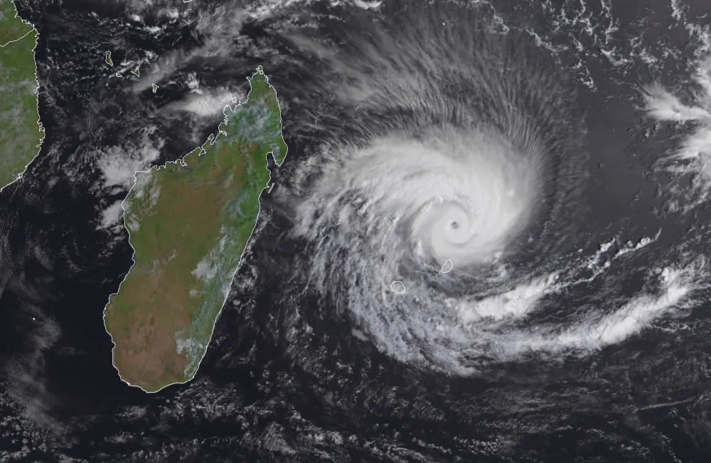Cyclone Garance Triggers Class 3 Alert, Shuts Down Mauritius Airport