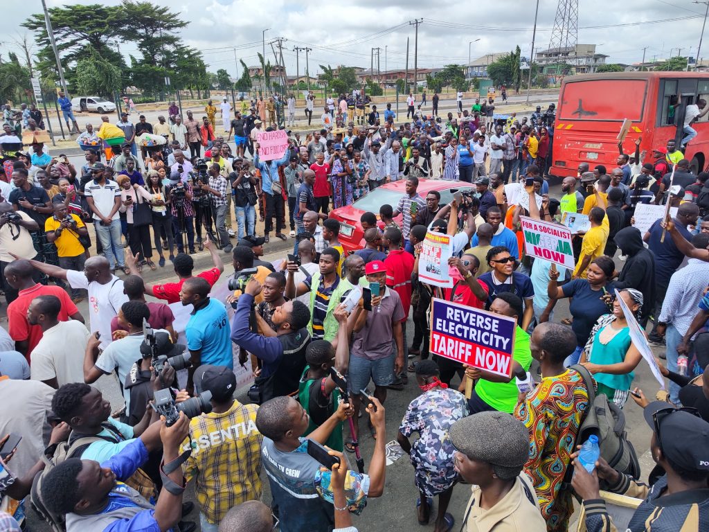 Amnesty_#EndBadGovernance Protest