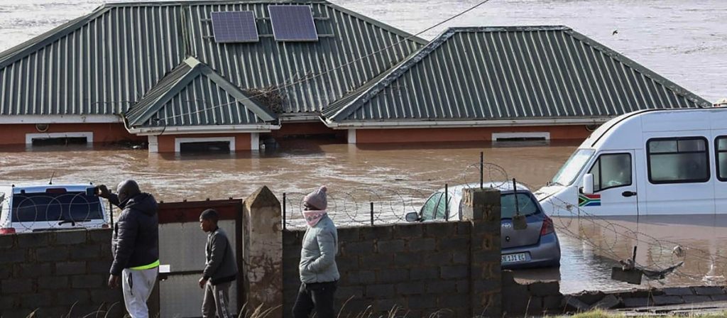 Death Toll in South African Floods Hits 90