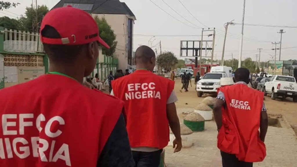 EFCC Arrests 25 BUK Students for Fraud