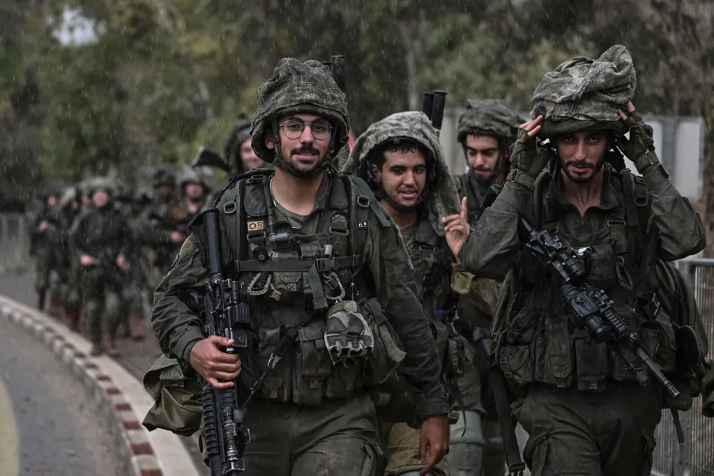 Eight Israeli Soldiers Injured in Car-Ramming Attack