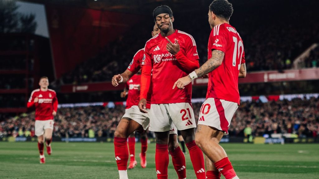 Elanga Downs Manchester United, Forest’s Dream Season Continues