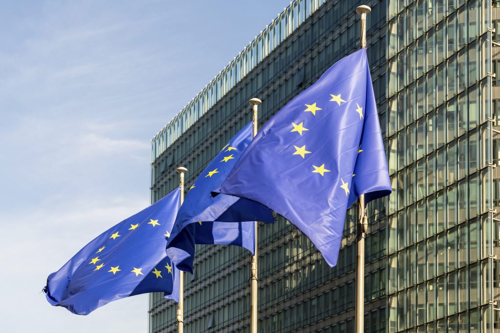 Europe Criticises Trump’s Tariffs but Vows Measured Response