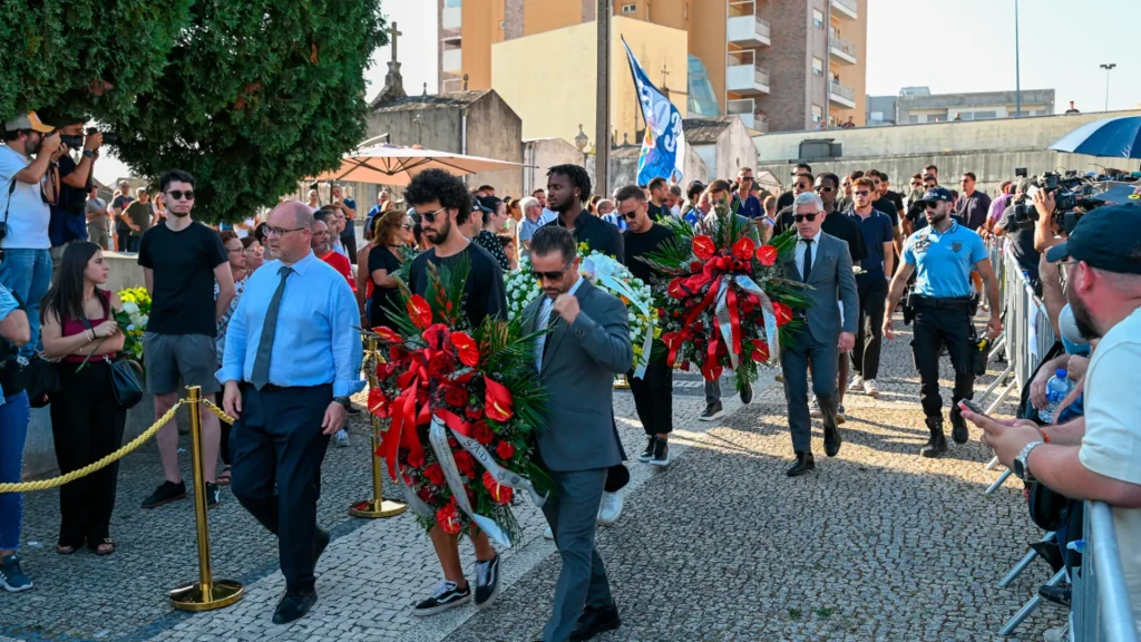 ‘He Left Us Too ’Soon’—Football Bids Farewell to Jota and Brother