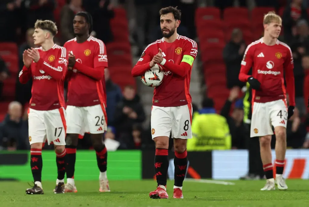 Fernandes' Hat-Trick Sends Man Utd Into Europa League Quarterfinals.