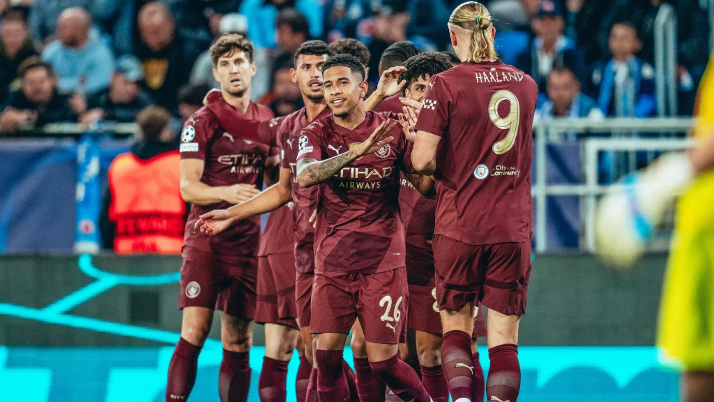 Foden Scores as Manchester City Cruise to 4-0 Champions League Win