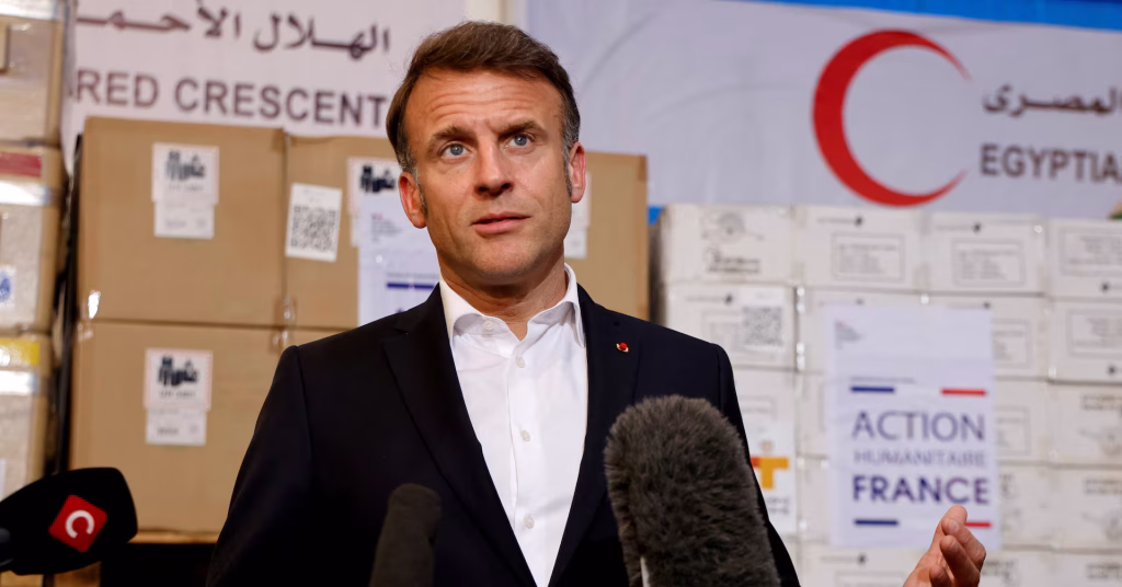Macron (News Central TV)