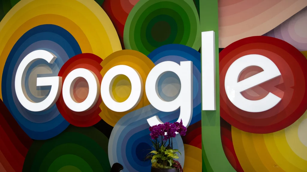 French Court Orders Google to Suspend Content Removal Experiment.