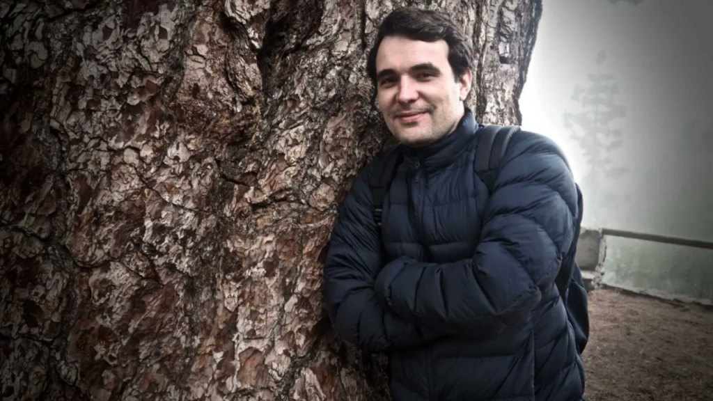 French Football Journalist Jailed for Seven Years in Algeria