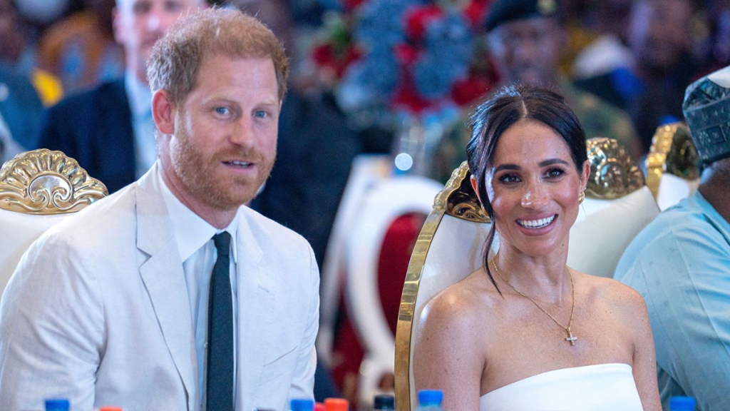 Netflix_Harry and Meghan Share a Heartwarming Christmas Card of Their Children