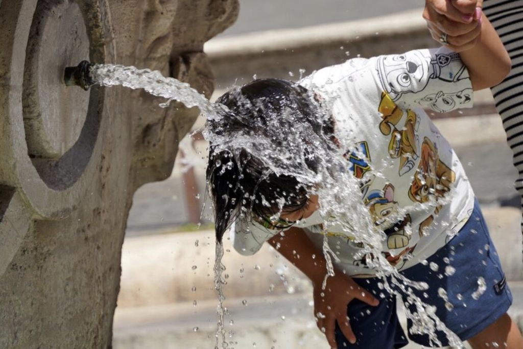 Heatwave Hits Morocco, Temperatures Exceed 45°C