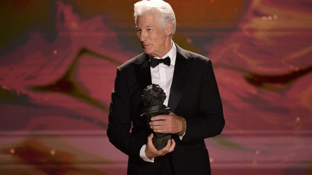 Hollywood Actor Richard Gere Calls Trump a Bully at Spain's Top Film Awards