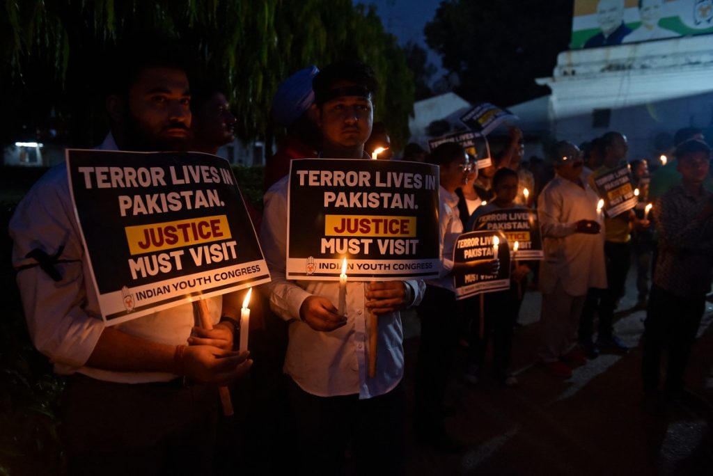 Modi Vows to Relentlessly Hunt Down Kashmir Attackers