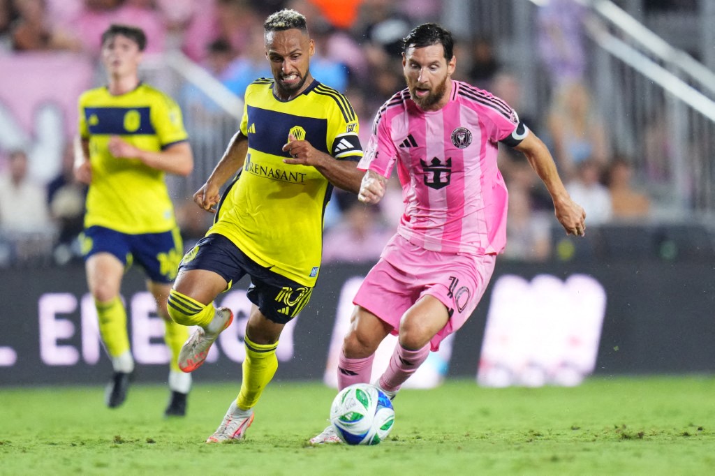 Messi's Double Lifts Miami Over Nashville
