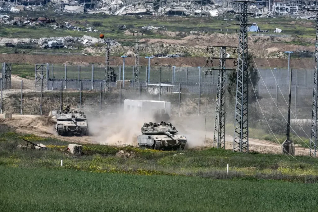 Israeli Army Launches Ground Operation to Expand Gaza Buffer Zone
