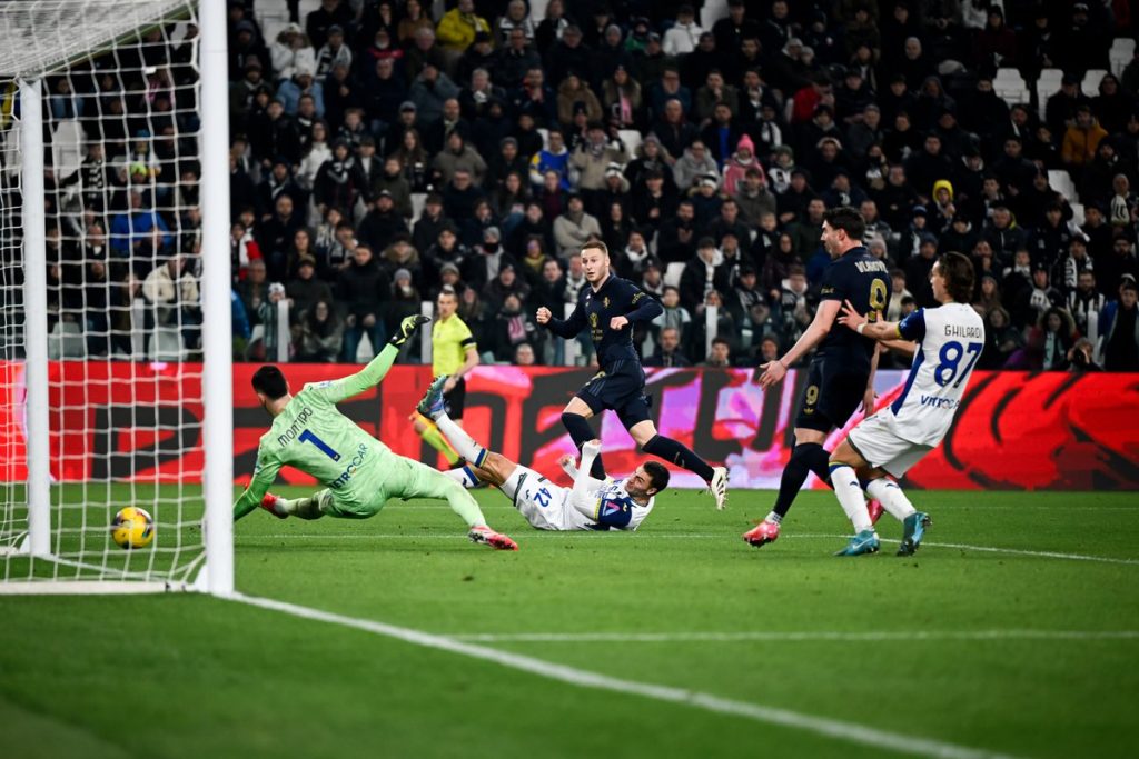 Juventus Secure 2-0 Win Over Verona to Maintain Champions League Ambitions