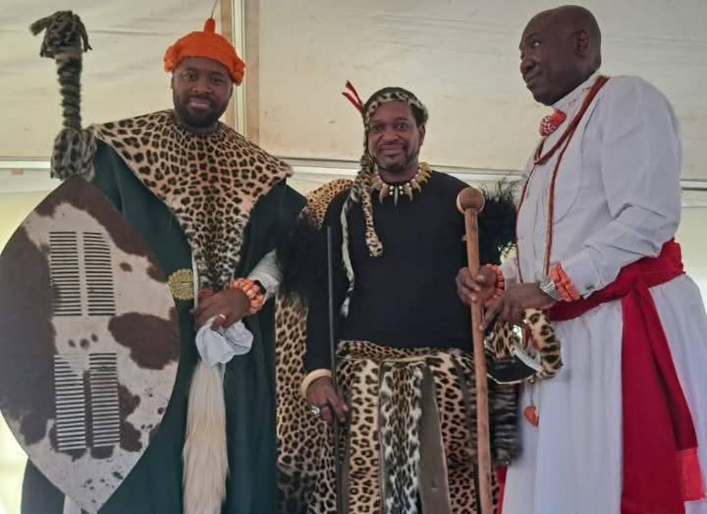 King Misuzulu KaZwelithini of the Zulu nation His Majesty Ògíamè Atúwàtse III (News Central TV)