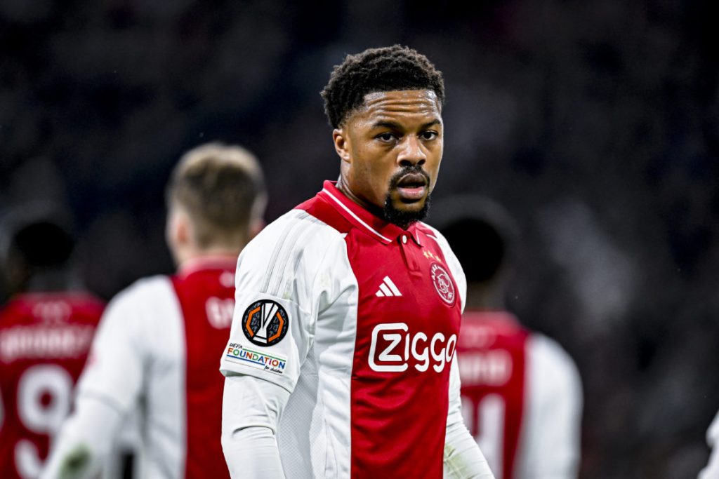 Lille Secure Loan Move for Chuba Akpom from Ajax