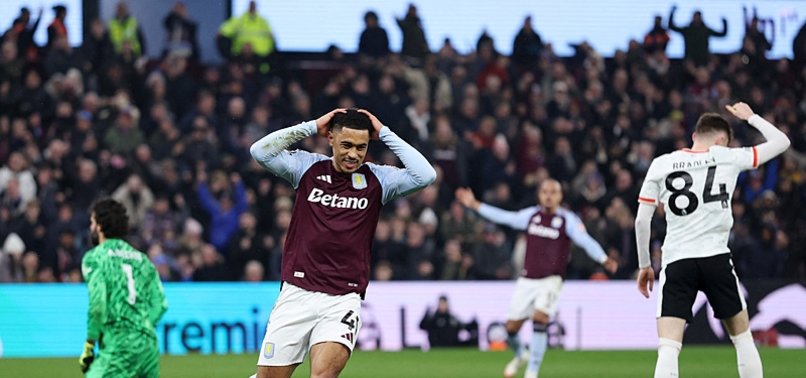 Liverpool Drop Vital Points in 2-2 Aston Villa Draw