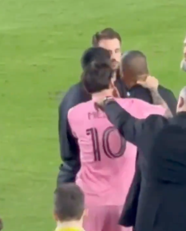 MLS Slaps Messi with Fine Over Neck Grabbing Incident