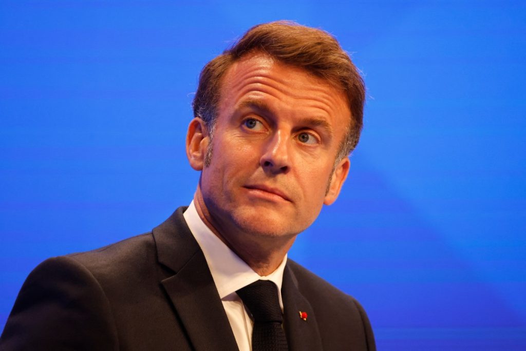 Trump_Macron (News Central TV)