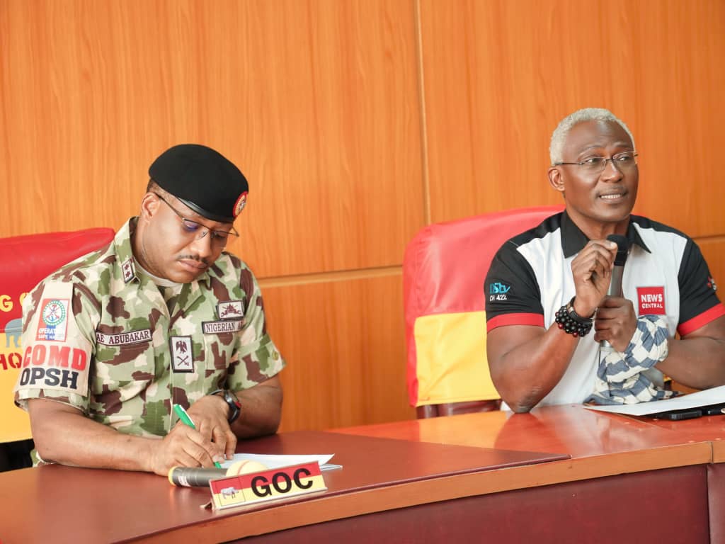 Meeting Major General AE Abubakar GOC OPSH, and News Central MD (News Central TV)
