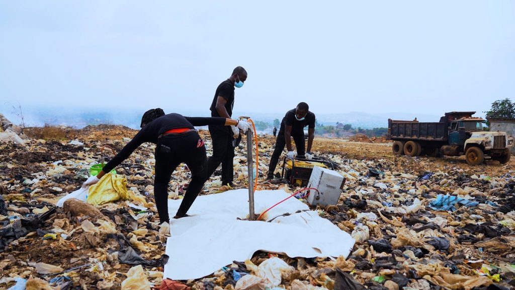 Nigerian Scientists Develop Methane-Eating Microbes that Make Plastic