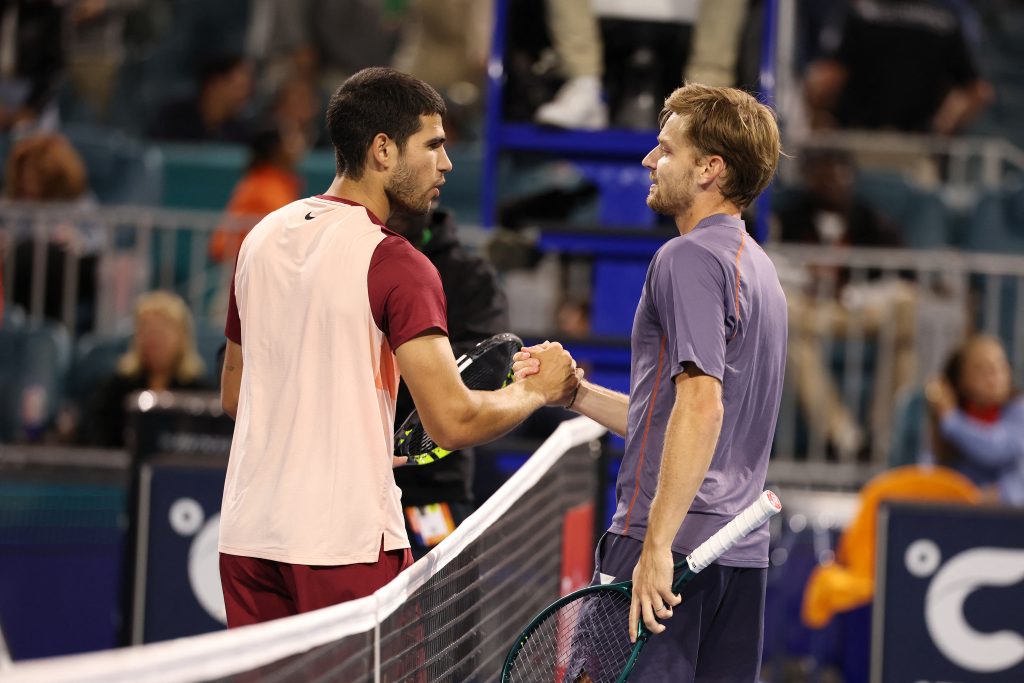 Alcaraz Knocked Out by Goffin in Miami Upset