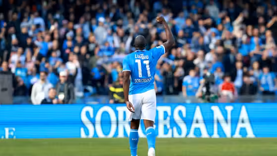 Napoli Revive Title Hopes with Victory Over Fiorentina