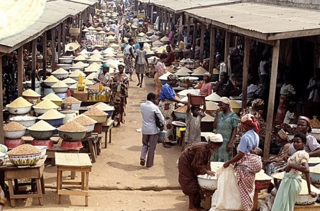 Nigerian Government to Penalise Hoarders Of Food Items