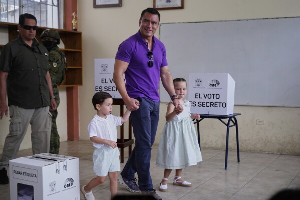 Ecuador_Noboa (News Central TV)