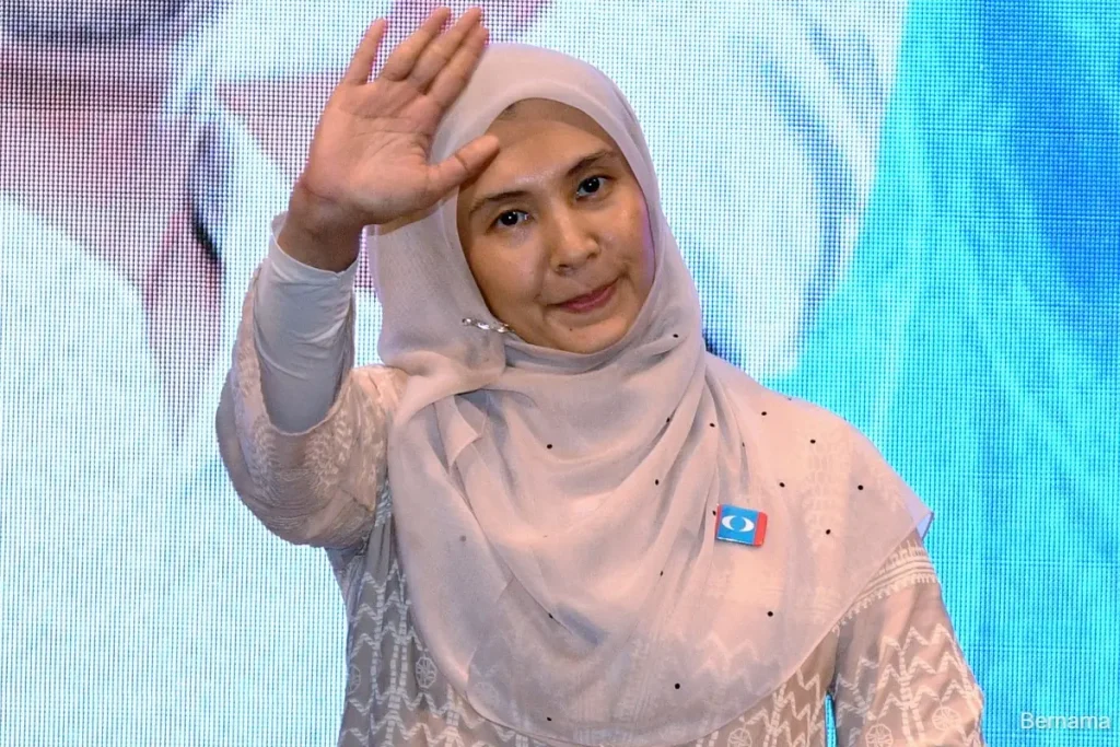 Minister_Nurul Izzah Anwar (News Central TV)