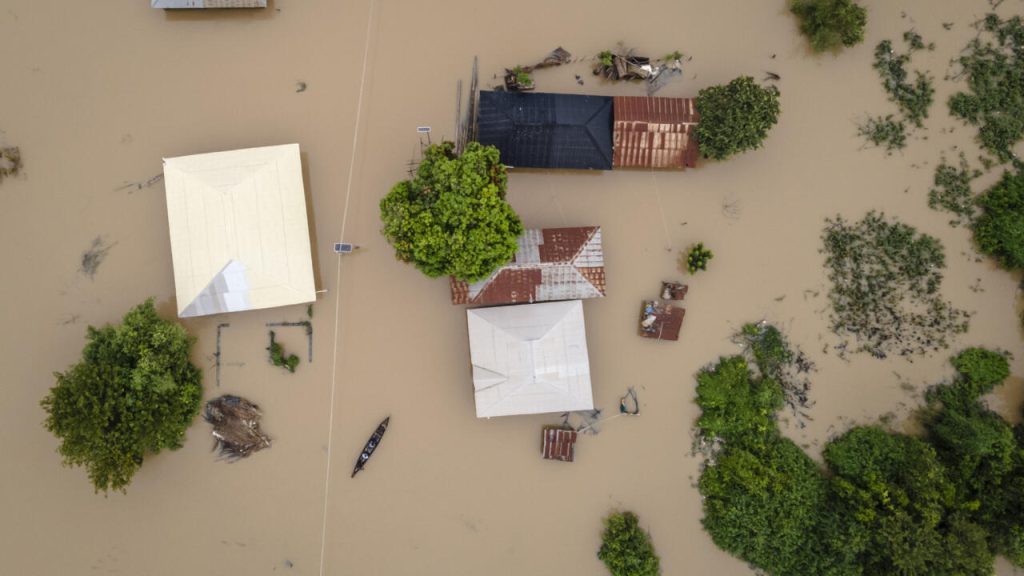 Over 115 Dead in Central Nigeria Floods; Search for Missing Continues
