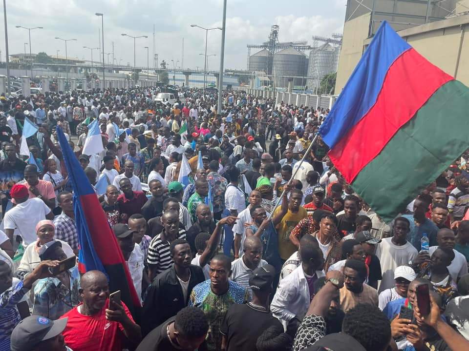 Protests Erupt in Port Harcourt (News Central TV)