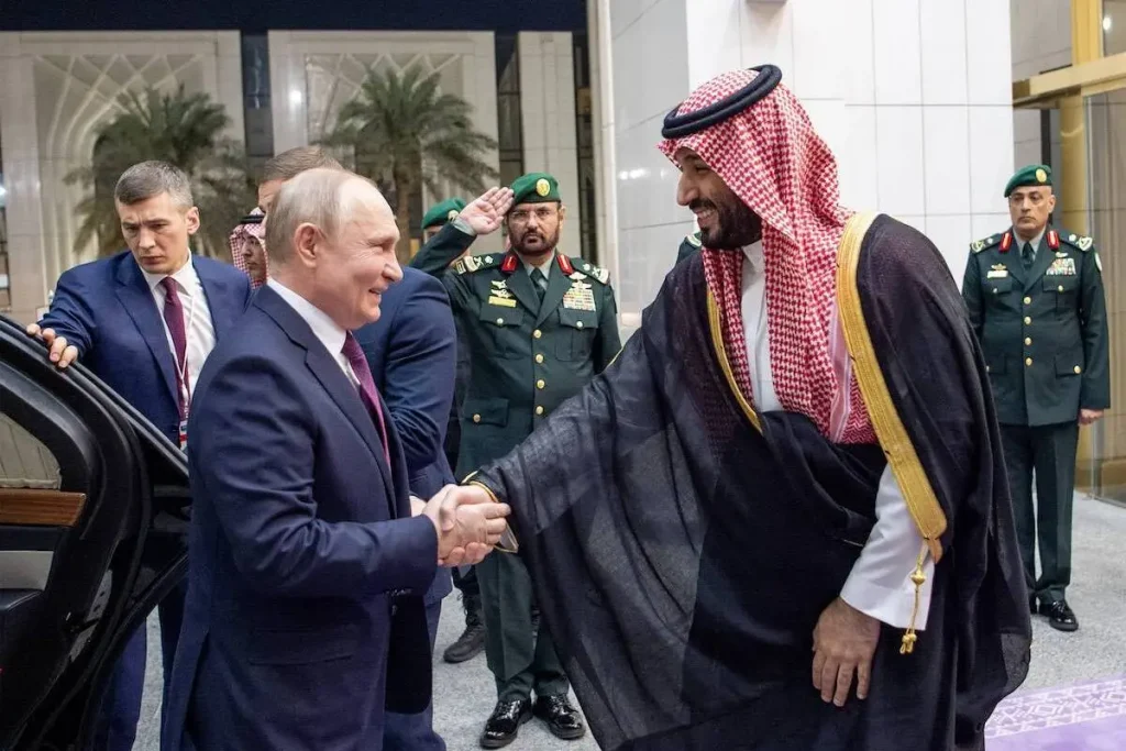 Putin Thanks Saudi Crown Prince for Hosting Russia-US Talks