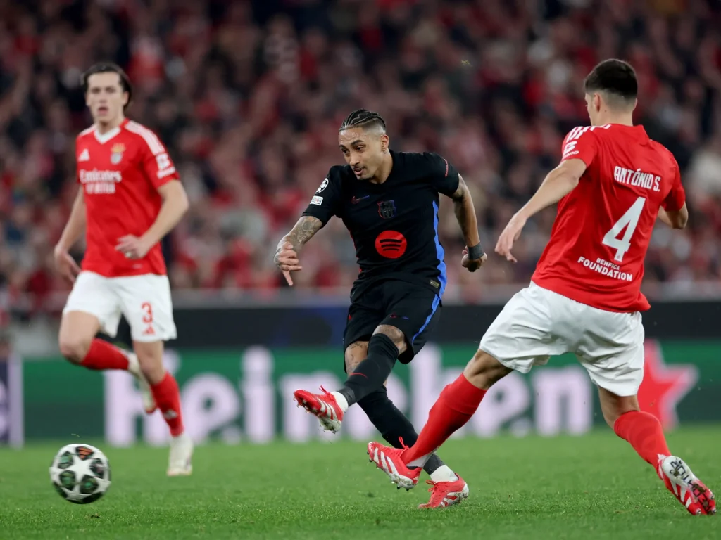 Raphinha Fires 10-Man Barcelona Champions League Win Over Benfica