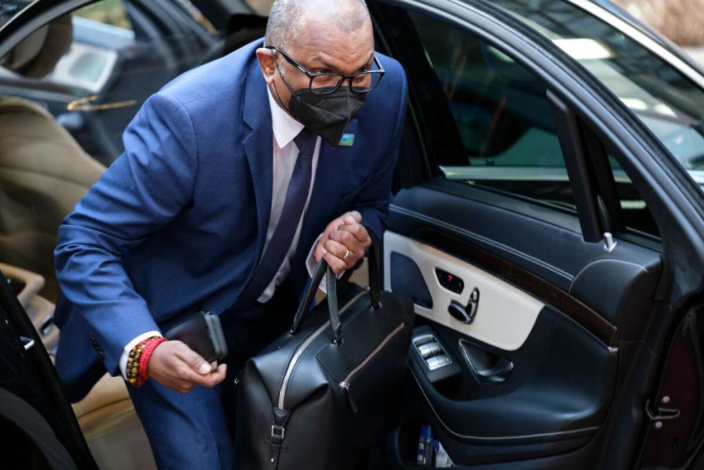 Mauritius_Renganaden Padayachy (News Central TV)