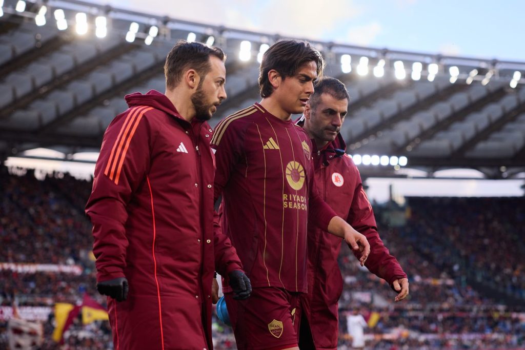 Roma Forward Dybala to Miss Rest of Season After Surgery